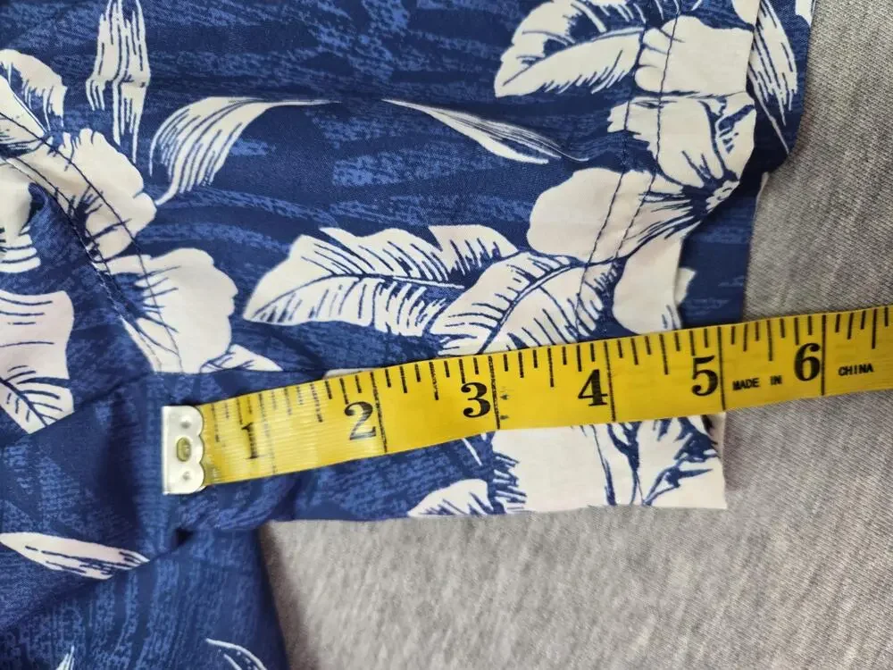 American Eagle Shorts Mens Medium Blue Floral Hawaiian Swim Trunks Lined Pockets